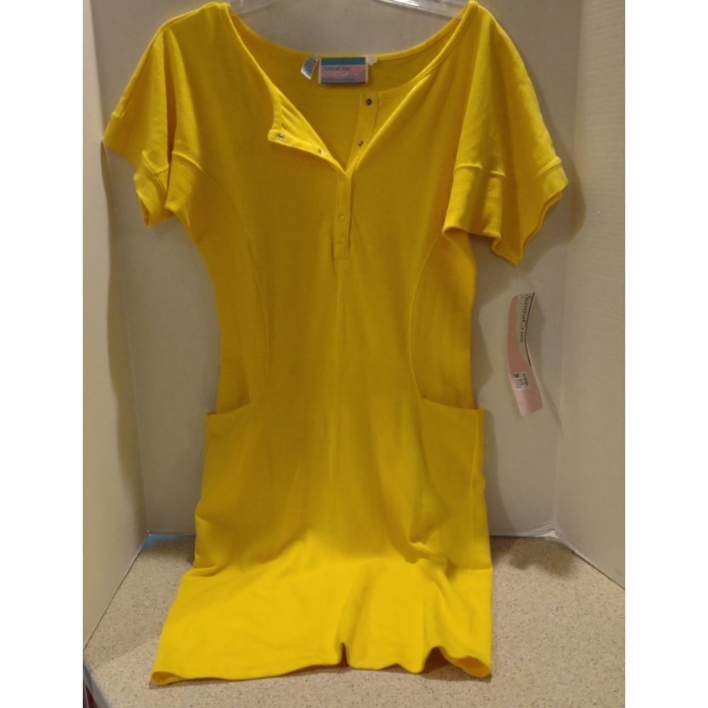 Perfect Summer Vintage Dress Size Medium * Flaw READ*